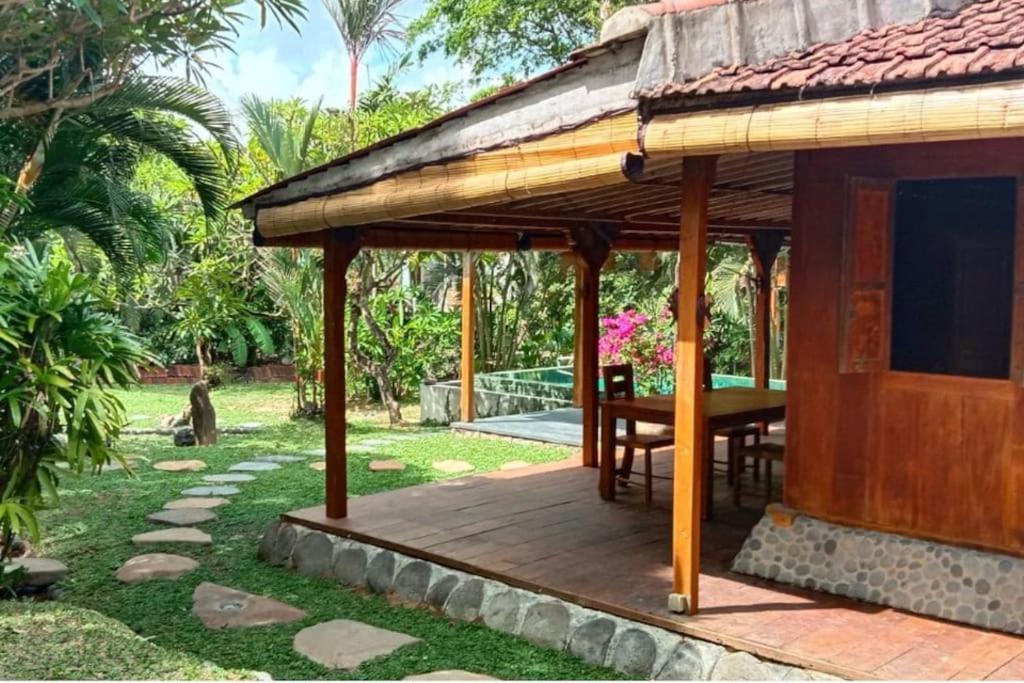 Kura Kura Beach House ชังกู ภายนอก รูปภาพ
